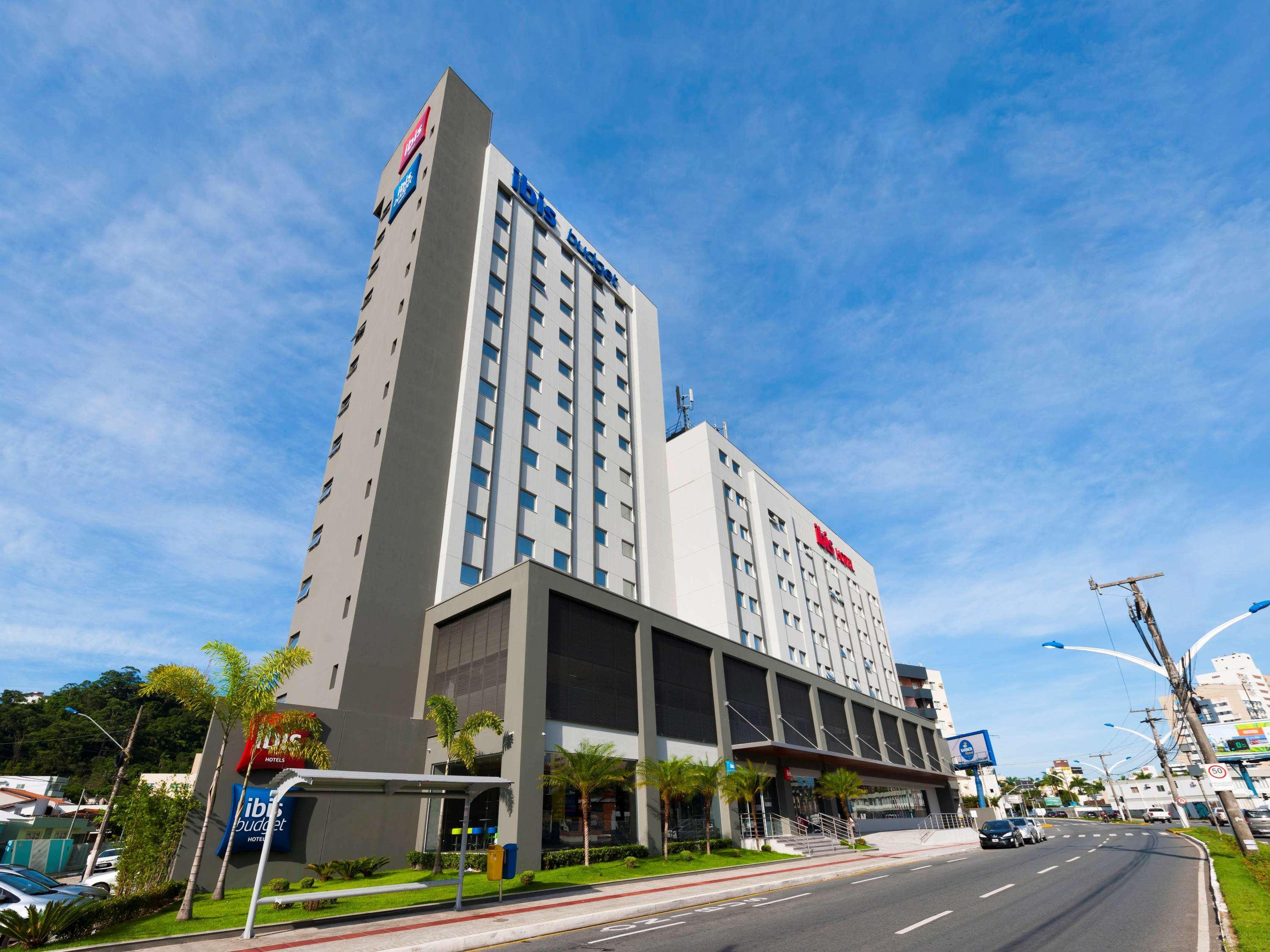 Ibis Navegantes Itajai Hotel Exterior photo