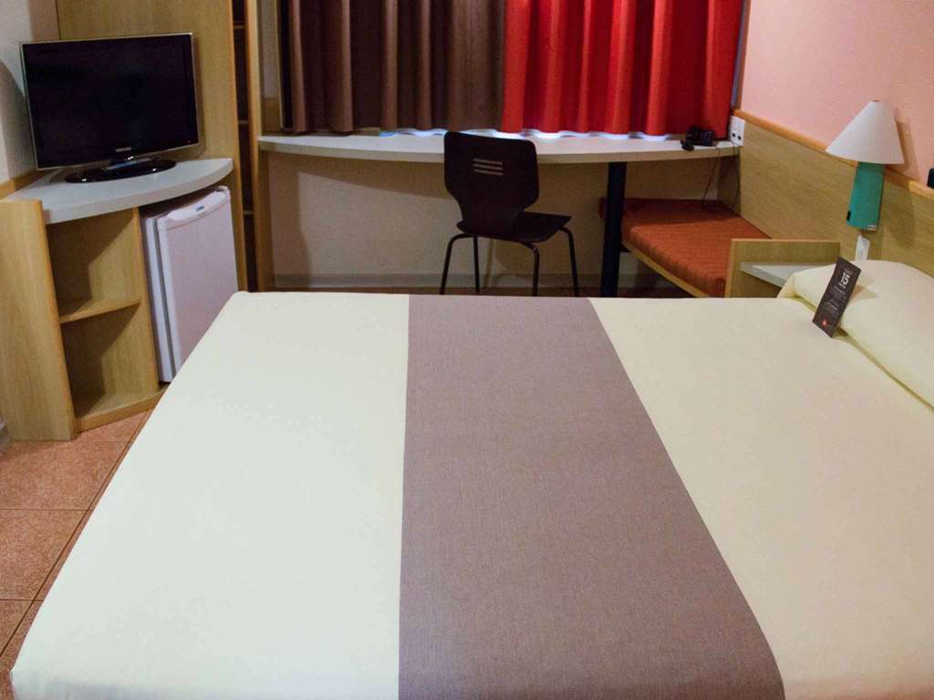 Ibis Navegantes Itajai Hotel Room photo