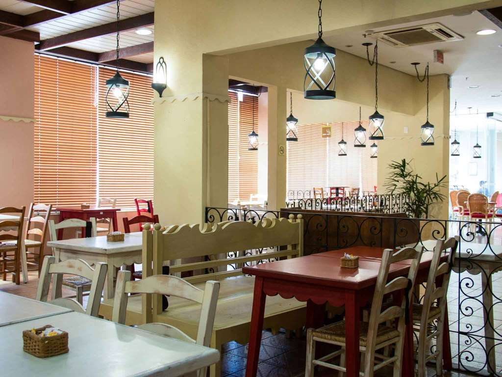 Ibis Navegantes Itajai Hotel Restaurant photo